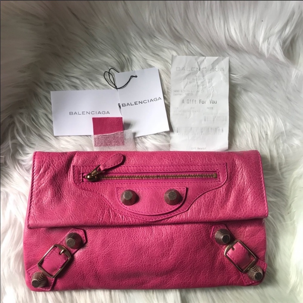 🎊Sold🎊BALENCIAGA Giant Rose Gold Envelope Clutch